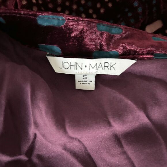 John Mark Floral Embroidered Velvet Blouse in Burgundy Size Small - Picture 4 of 5